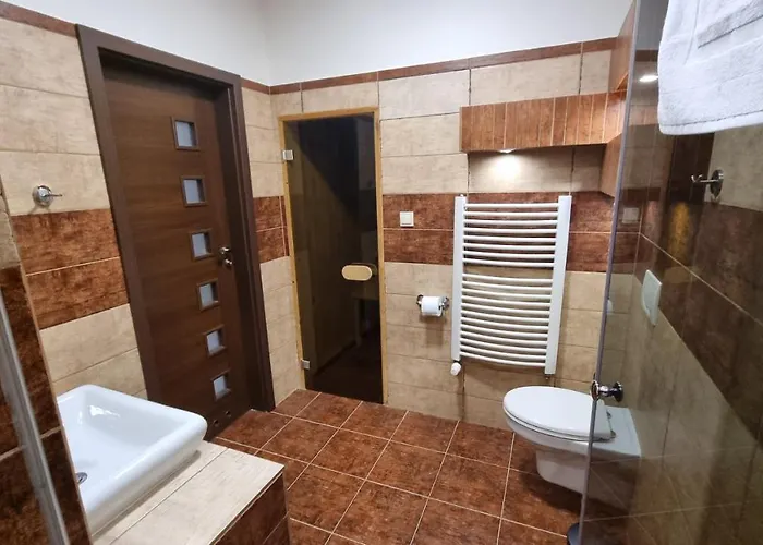 Rynek 21 * מוז'ינה